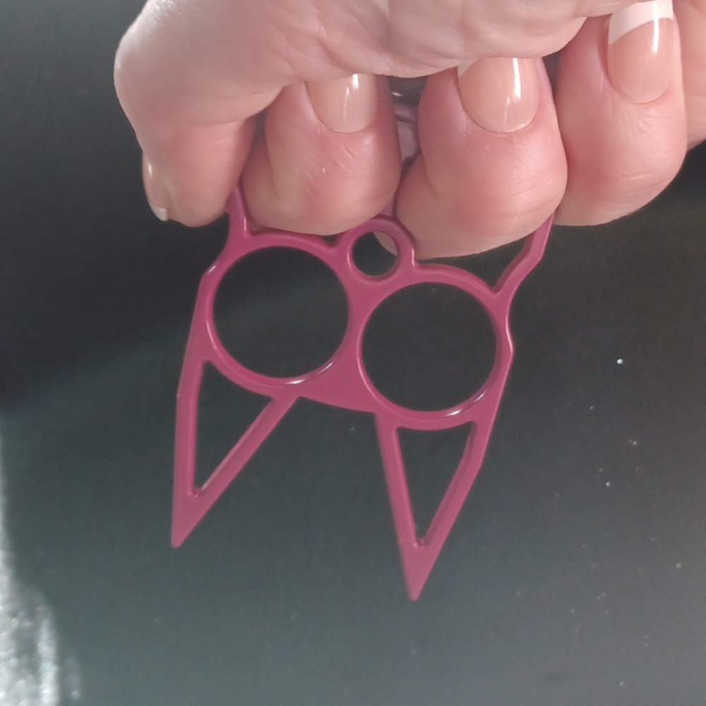 Safety kittypup keychain MAGENTA - Picture 3 of 4